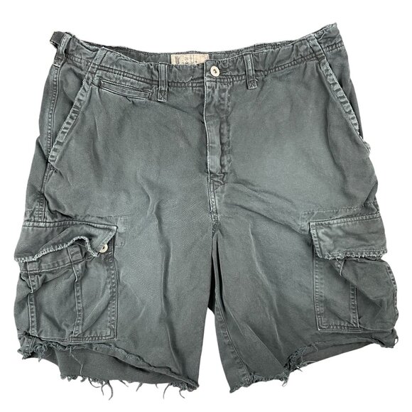 American Eagle Shorts Mens Size 34 Cargo Distressed Raw Hem Frayed Fringe Grunge - Picture 1 of 9